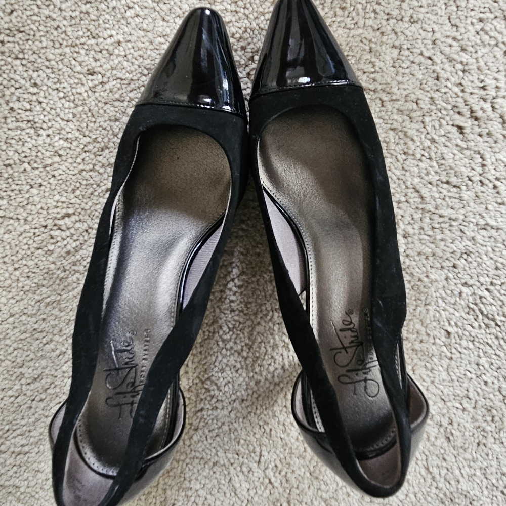 Lifestride Black Pointed Toe Slingback Pumps 8.5